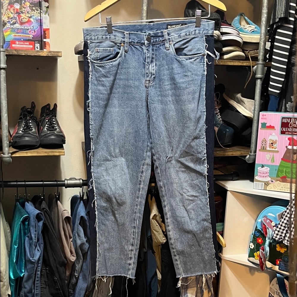 BLANKNYC Blue Denim Crop Girlfriend Jeans